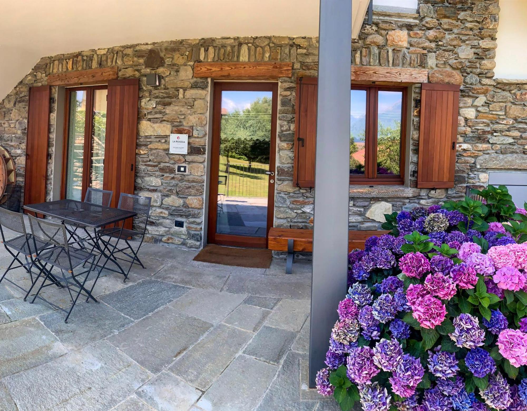 La Roggia - Lake Como Heritage Home In Molino Maufet Watermill - Patio On The Garden Колико Экстерьер фото