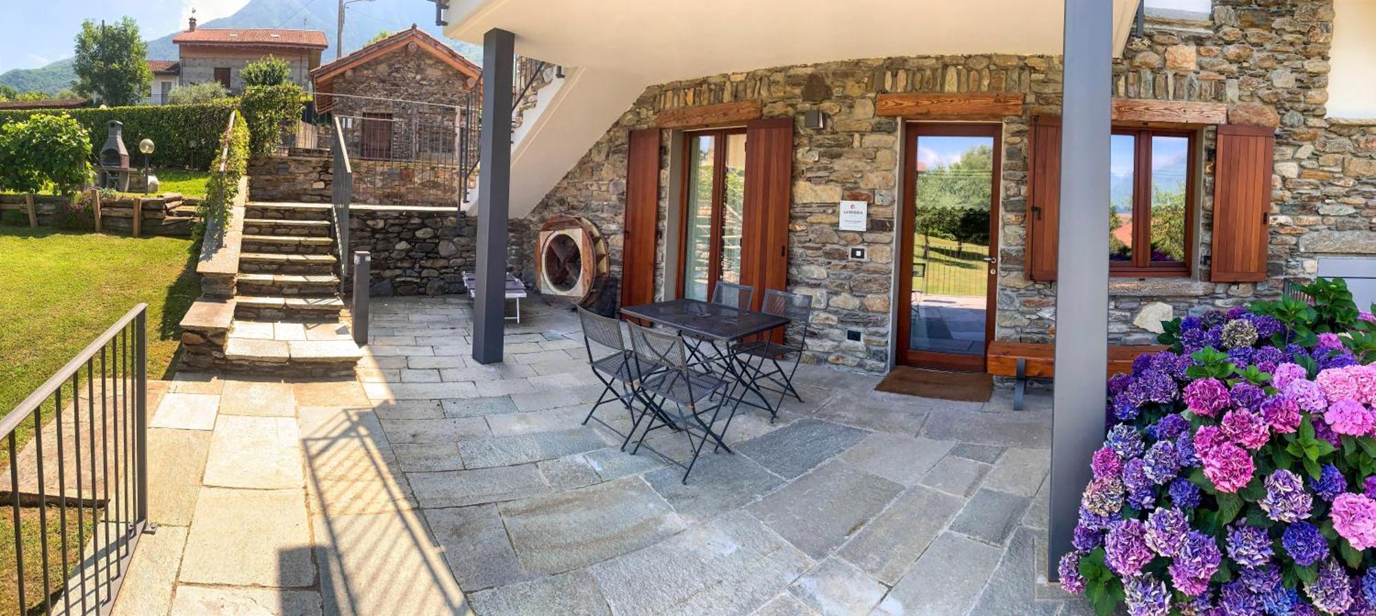 La Roggia - Lake Como Heritage Home In Molino Maufet Watermill - Patio On The Garden Колико Экстерьер фото